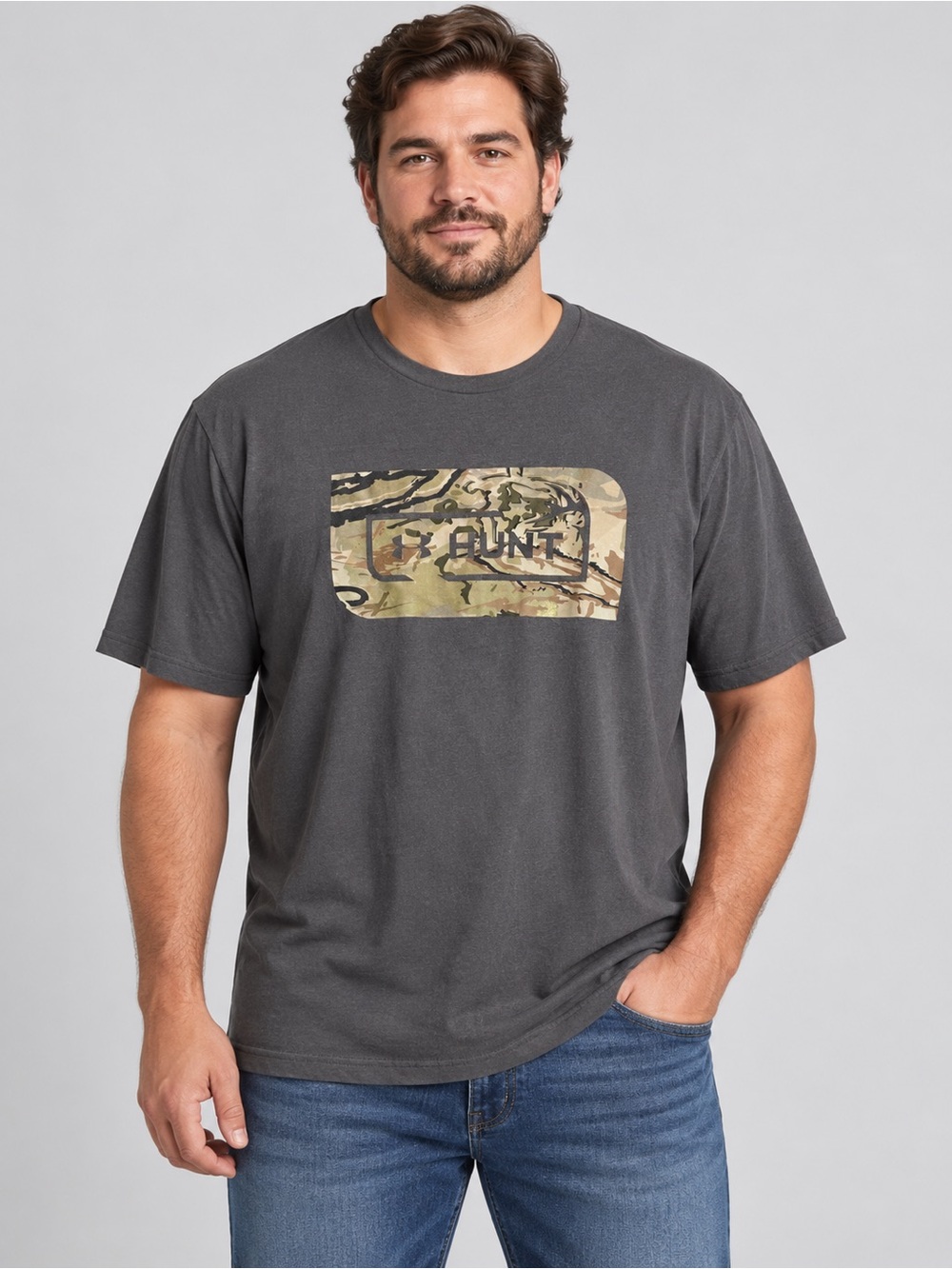 Under Armour Charcoal Short-Sleeve Tee with Camo Logo XL